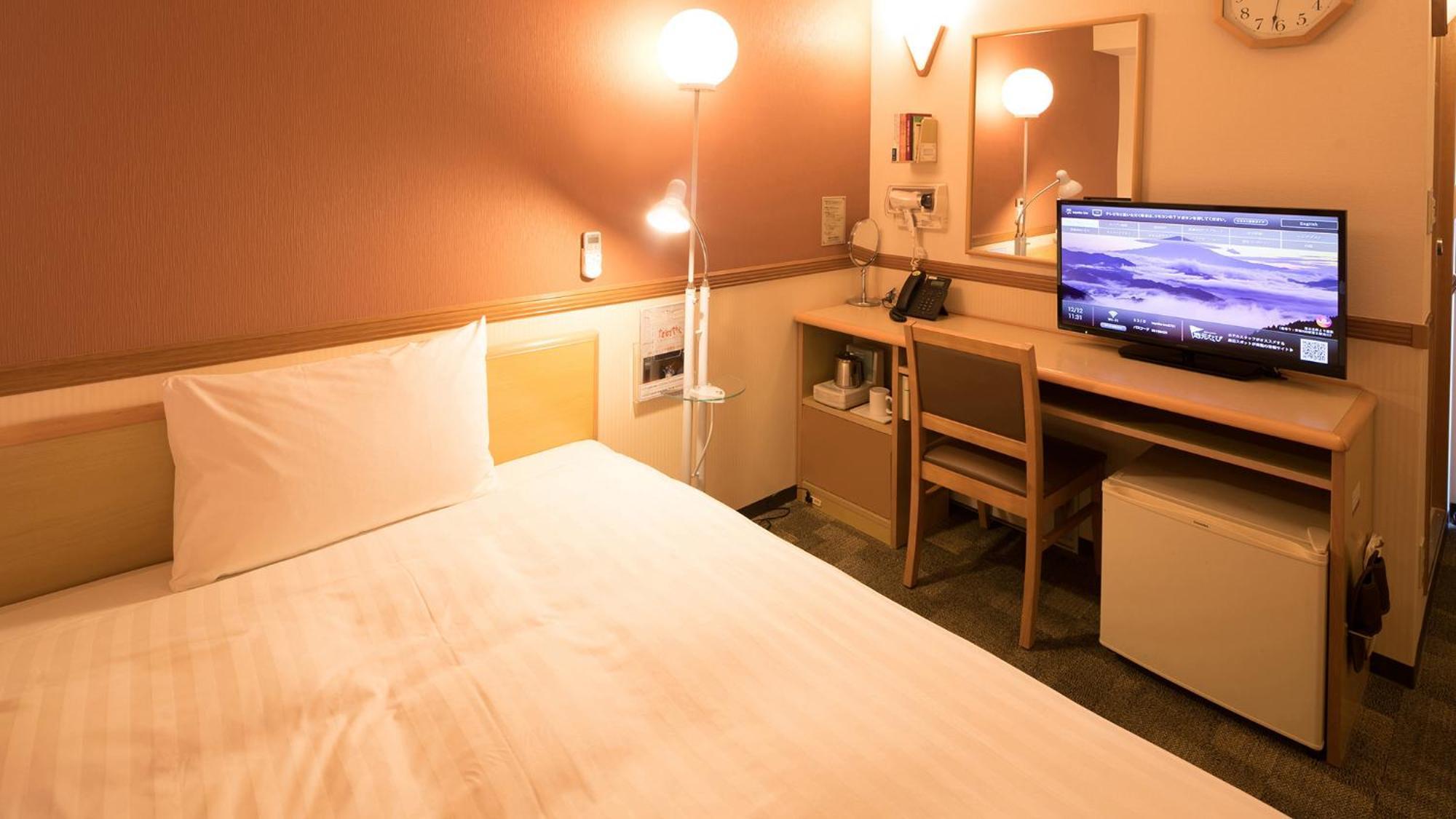 Toyoko Inn Miyazaki Ekimae Habitación foto