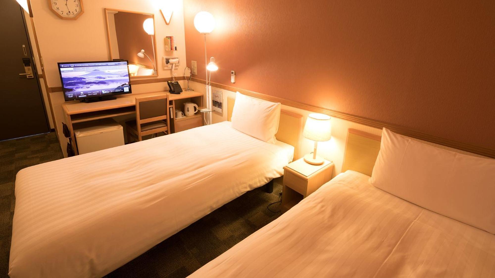 Toyoko Inn Miyazaki Ekimae Habitación foto