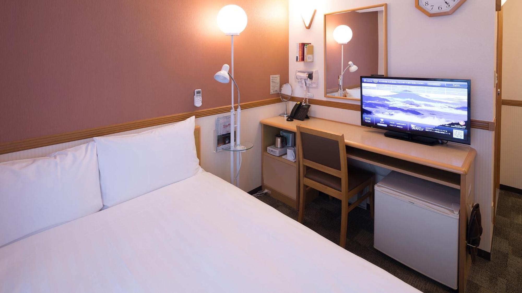 Toyoko Inn Miyazaki Ekimae Habitación foto